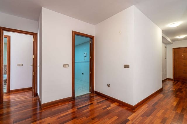 4 soverom Leilighet til salgs i Arrecife med garasje - € 289 500 (Ref: 9419009)