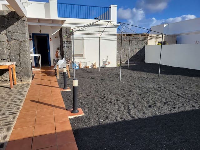 2 soveværelse Villa til salg i Playa Blanca, Yaiza - € 450.000 (Ref: 9419010)