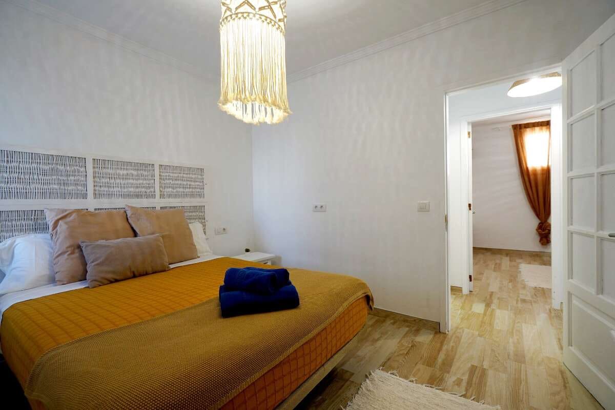 5 bedroom Finca/Country House for sale in Playa Honda with pool - € 475,000 (Ref: 9426751)