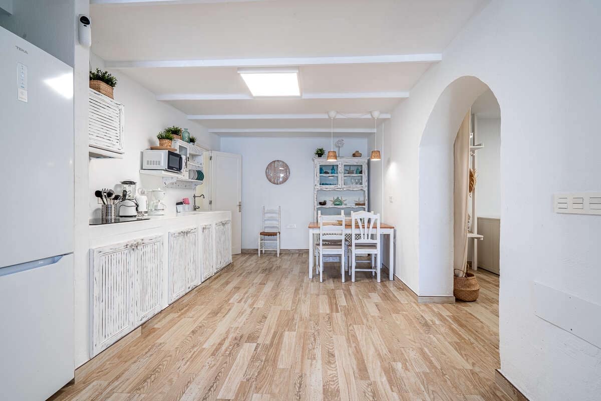 5 bedroom Finca/Country House for sale in Playa Honda with pool - € 475,000 (Ref: 9426751)