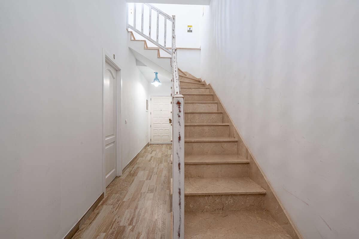 5 bedroom Finca/Country House for sale in Playa Honda with pool - € 475,000 (Ref: 9426751)