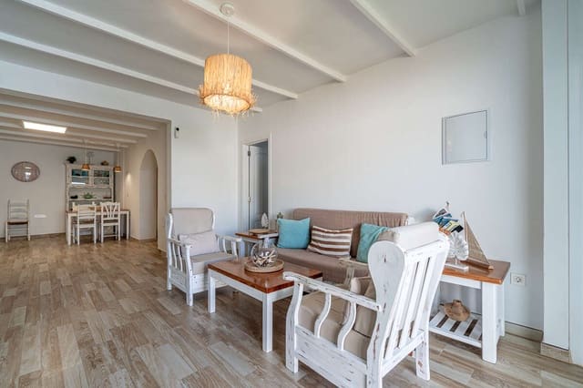 5 bedroom Finca/Country House for sale in Playa Honda, San Bartolomé with pool - € 475,000 (Ref: 9426751)