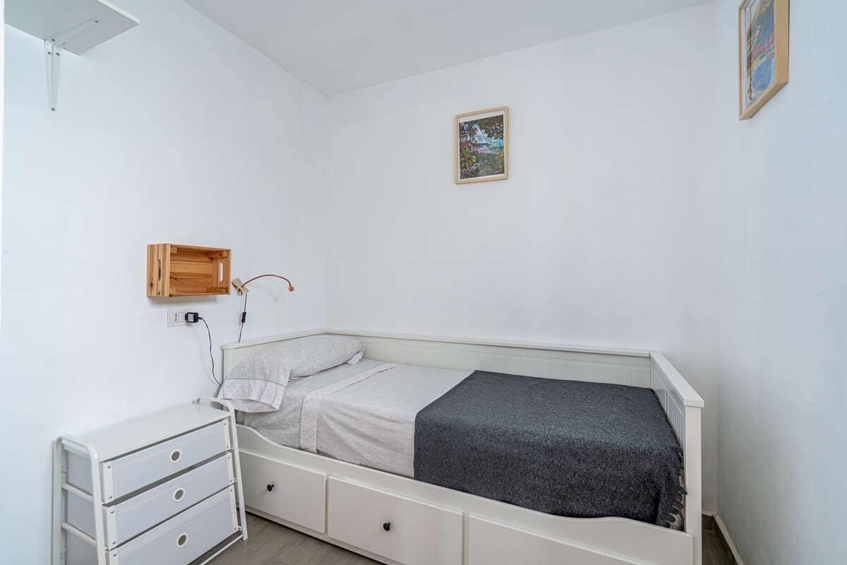 Apartamento de 2 habitaciones en Puerto del Carmen en venta - 210.000 € (Ref: 9455720)