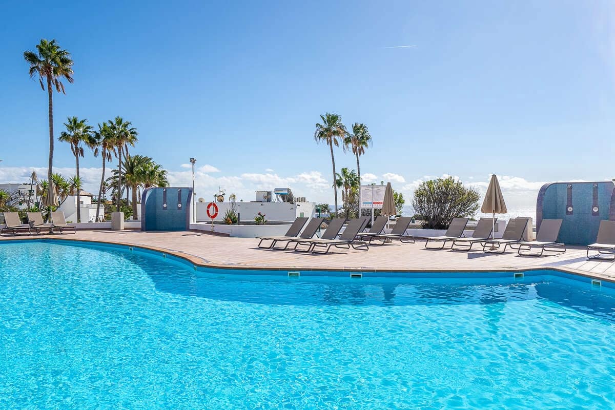 Apartamento de 2 habitaciones en Puerto del Carmen en venta - 210.000 € (Ref: 9455720)