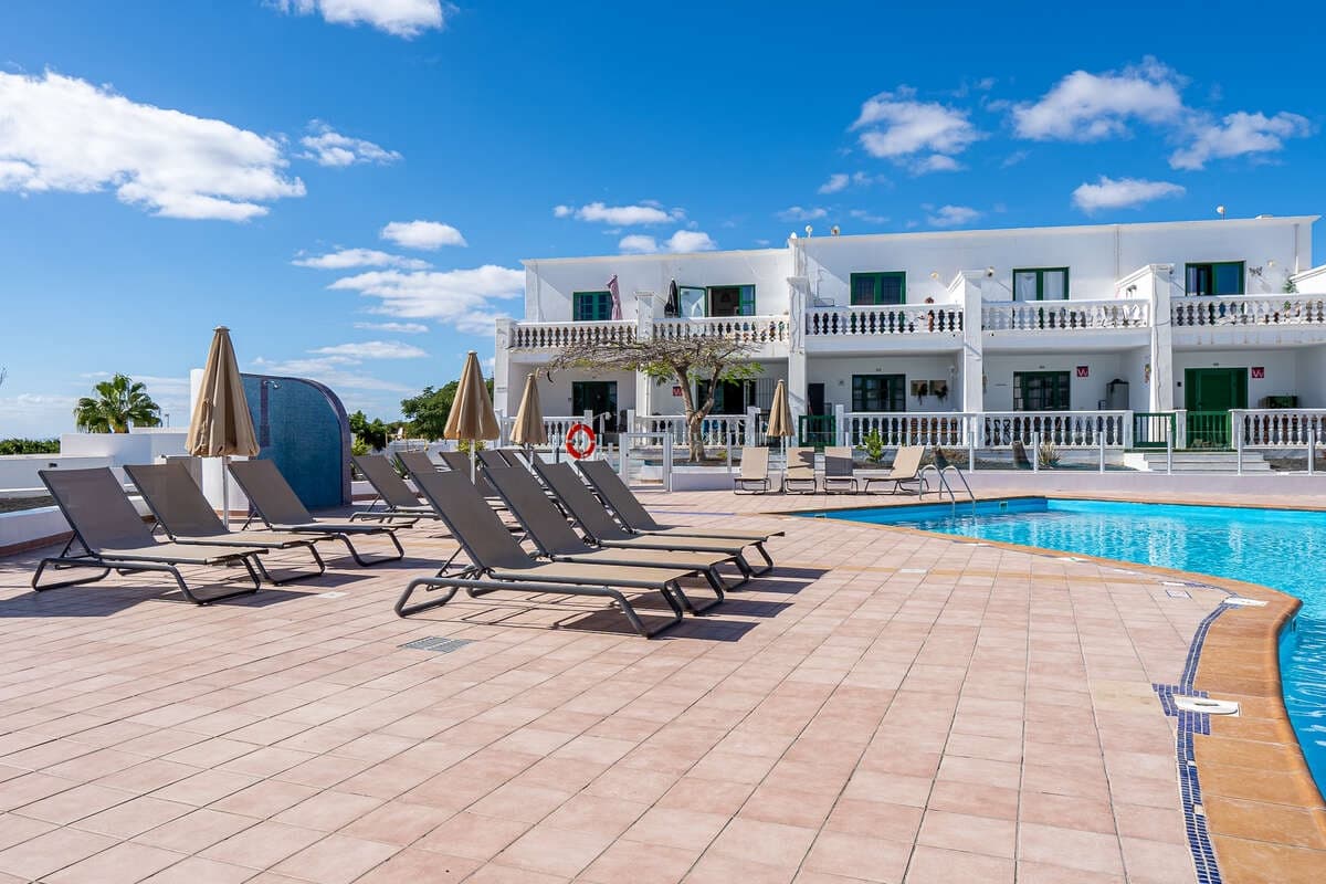 Apartamento de 2 habitaciones en Puerto del Carmen en venta - 210.000 € (Ref: 9455720)