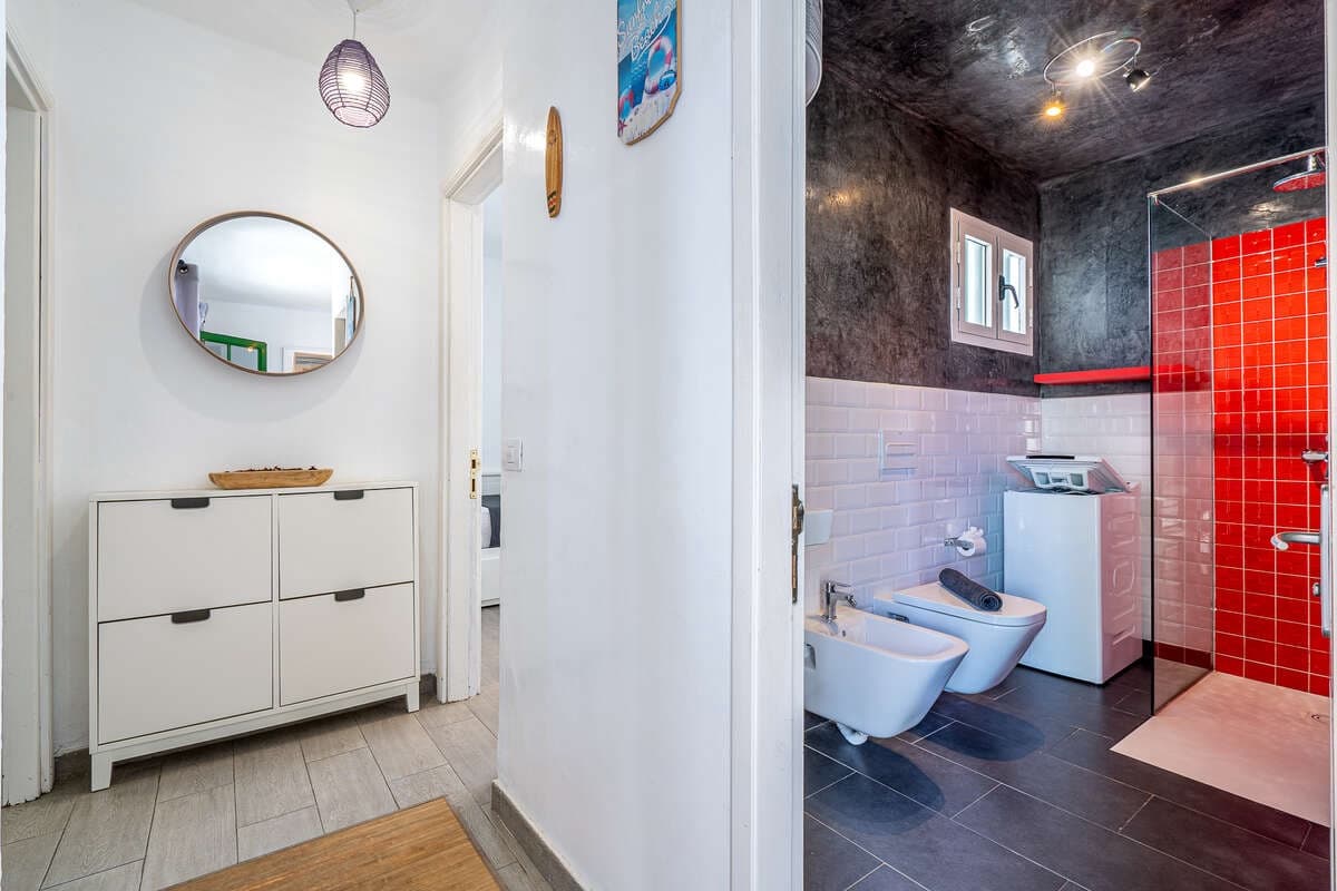 Apartamento de 2 habitaciones en Puerto del Carmen en venta - 210.000 € (Ref: 9455720)