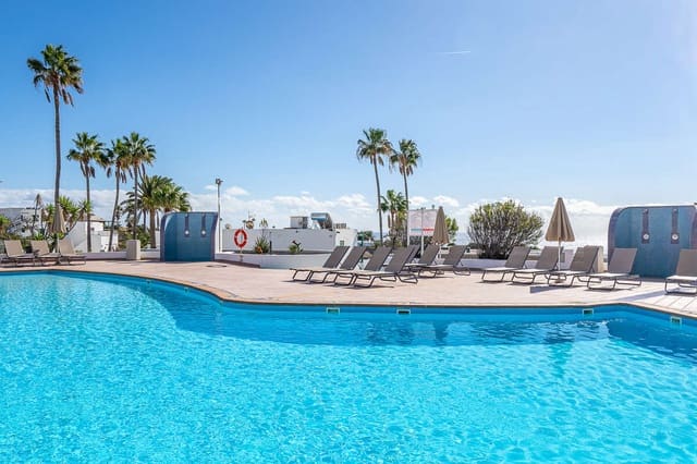 2 sovrum Lägenhet till salu i Puerto del Carmen, Tías - 210 000 € (Ref: 9455720)