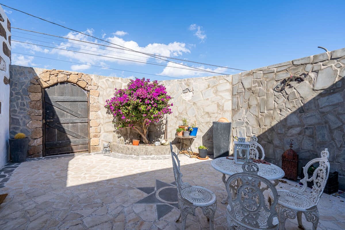 4 quarto Moradia para venda em Macher com garagem - 990 000 € (Ref: 9455721)