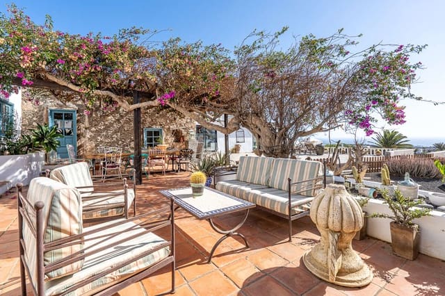 4 camera da letto Villa in vendita in Macher, Tías con garage - 990.000 € (Rif: 9455721)