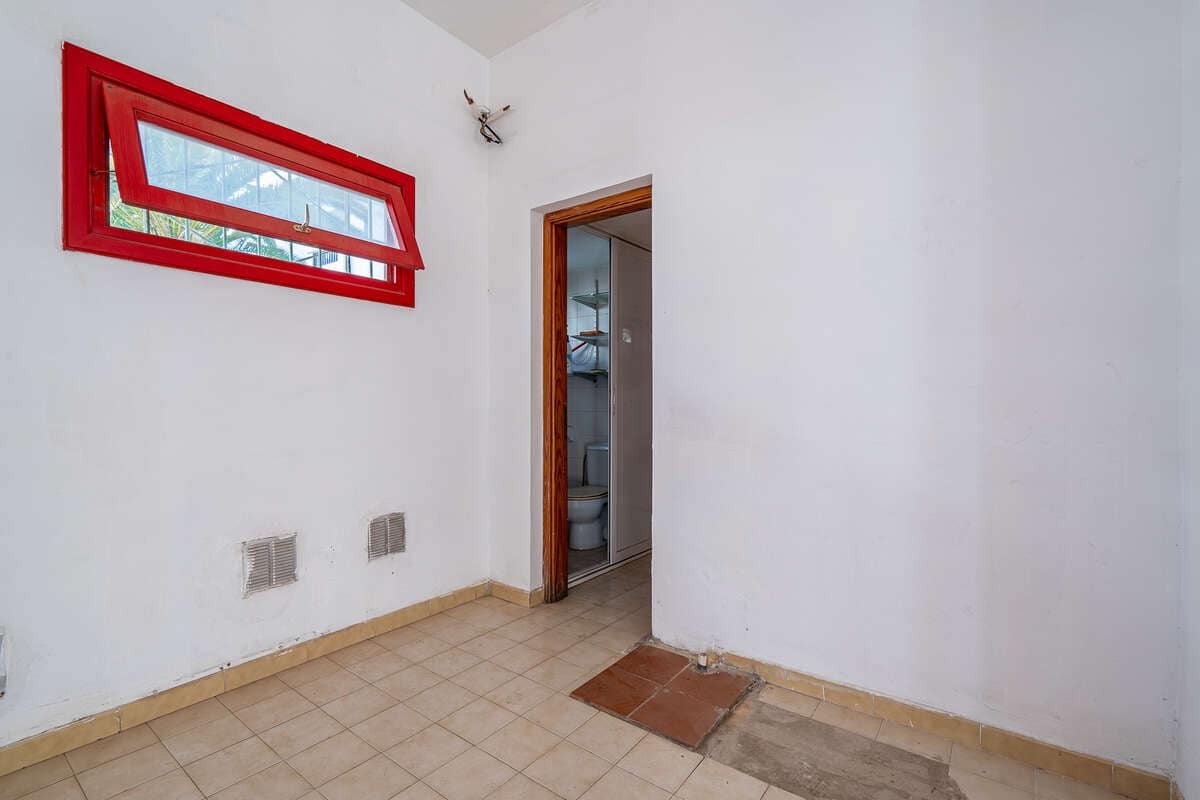 Kommersiell till salu i Arrecife - 95 000 € (Ref: 9460938)