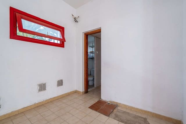 Kommersiell till salu i Arrecife - 95 000 € (Ref: 9460938)