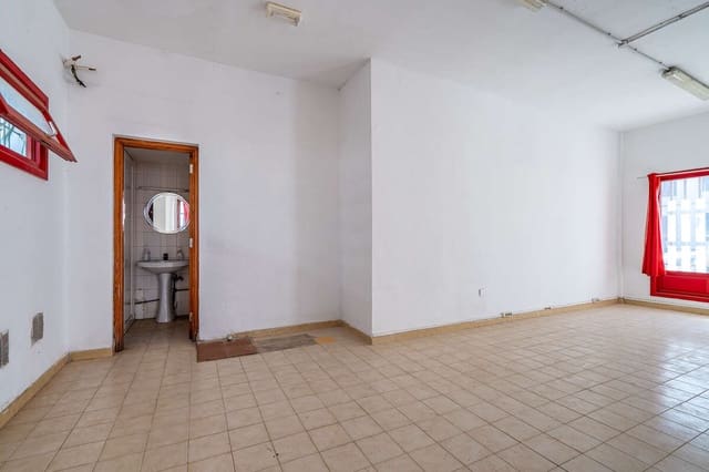 Kommersiell till salu i Arrecife - 95 000 € (Ref: 9460938)