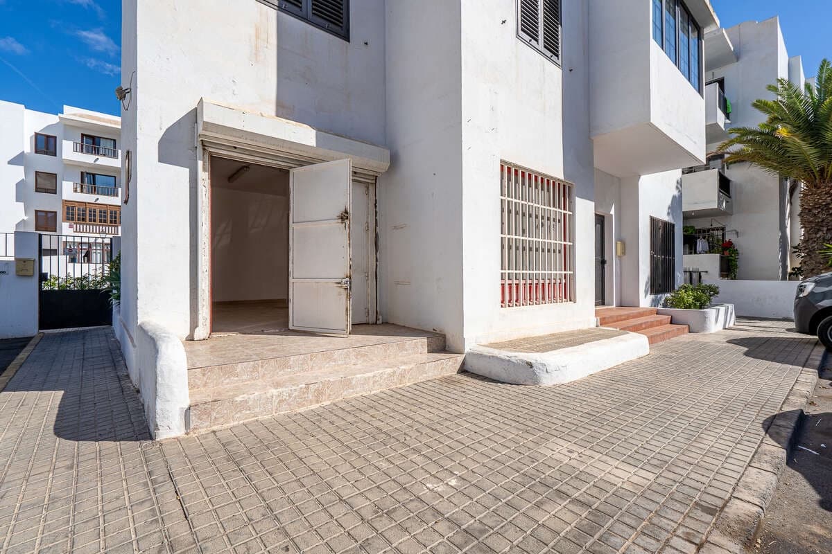 Kommersiell till salu i Arrecife - 95 000 € (Ref: 9460938)