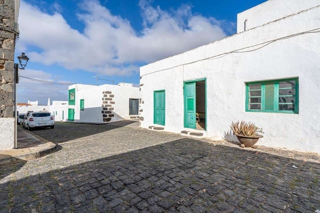 3 sovrum Finca/Hus på landet till salu i Teguise - 330 000 € (Ref: 9465205)