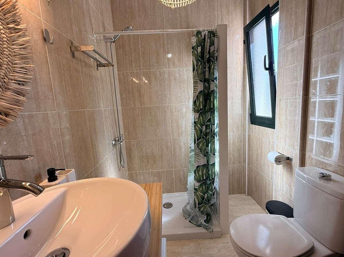 4 makuuhuone Paritalo myytävänä paikassa Yaiza mukana 
autotalli - 365 000 € (Ref: 9473665)