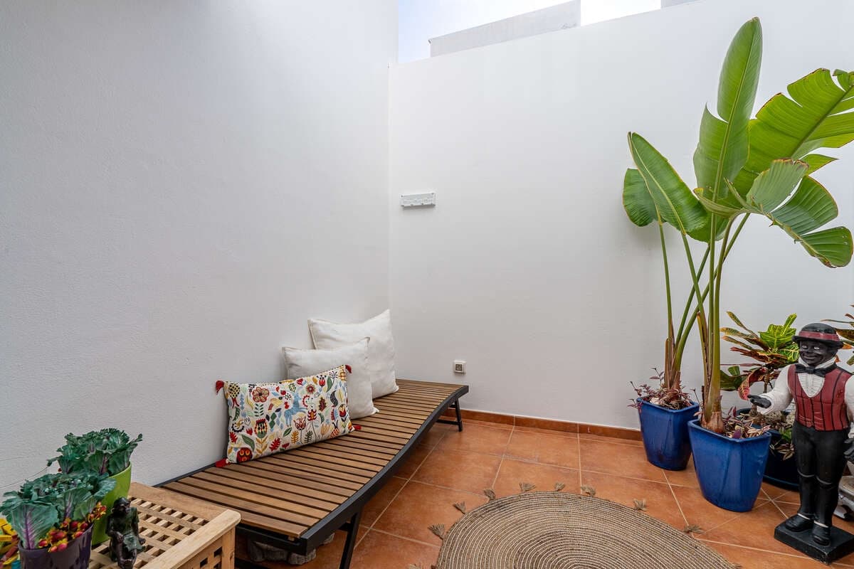 2 soverom Leilighet til salgs i Arrecife - € 232 500 (Ref: 9523798)