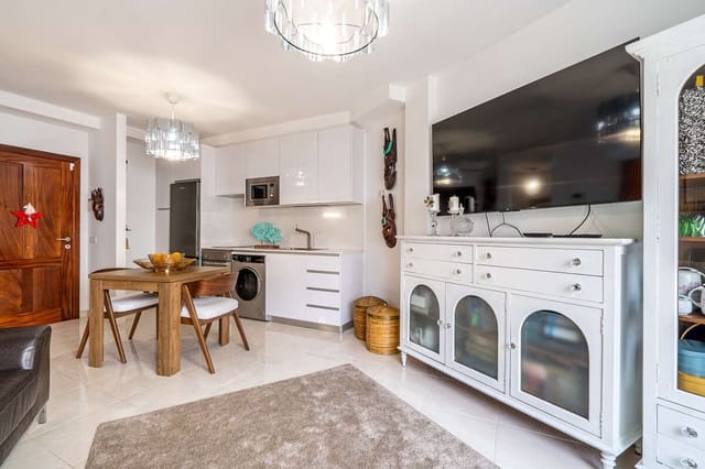 2 soveværelse Lejlighed til salg i Arrecife - € 232.500 (Ref: 9523798)