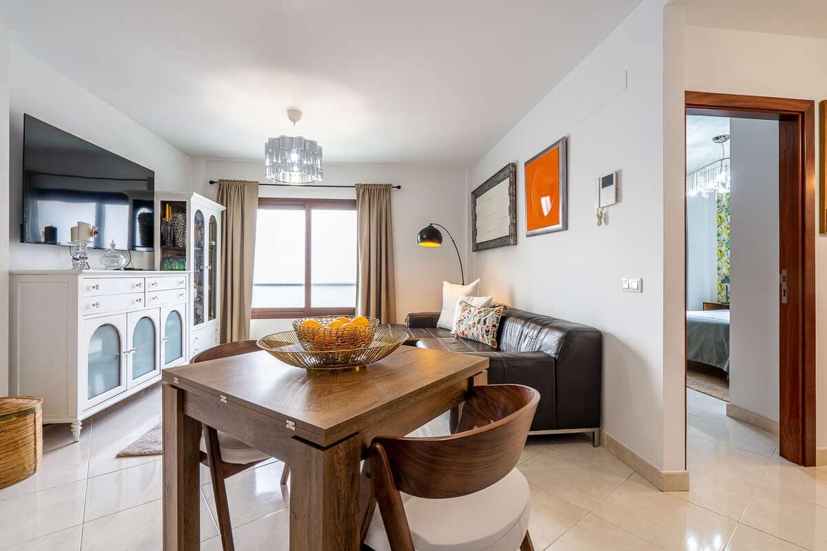 2 soverom Leilighet til salgs i Arrecife - € 232 500 (Ref: 9523798)