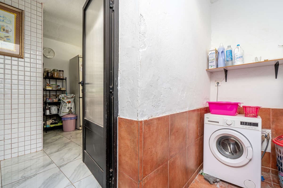 4 makuuhuone Maalaistalo myytävänä paikassa Arrecife mukana 
autotalli - 370 000 € (Ref: 9537110)