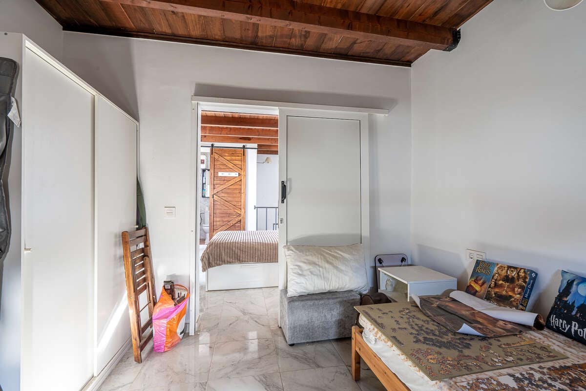 4 makuuhuone Maalaistalo myytävänä paikassa Arrecife mukana 
autotalli - 370 000 € (Ref: 9537110)