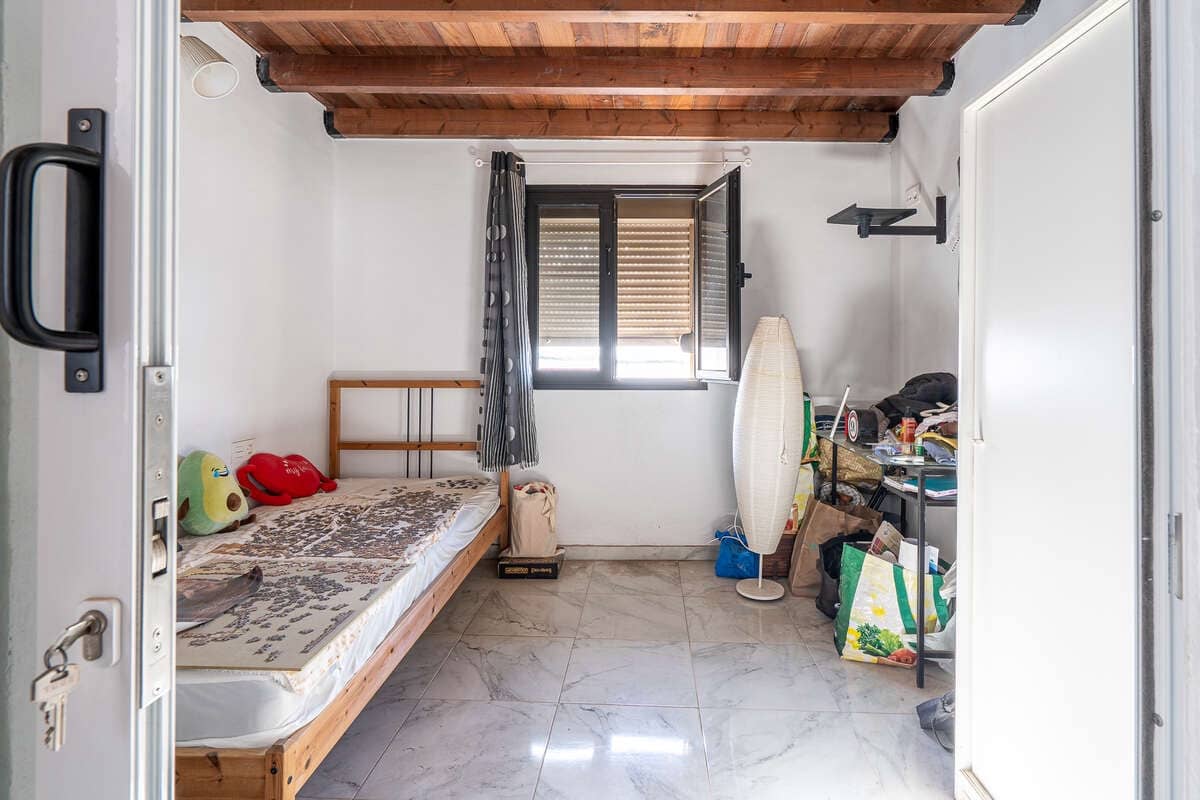 4 makuuhuone Maalaistalo myytävänä paikassa Arrecife mukana 
autotalli - 370 000 € (Ref: 9537110)