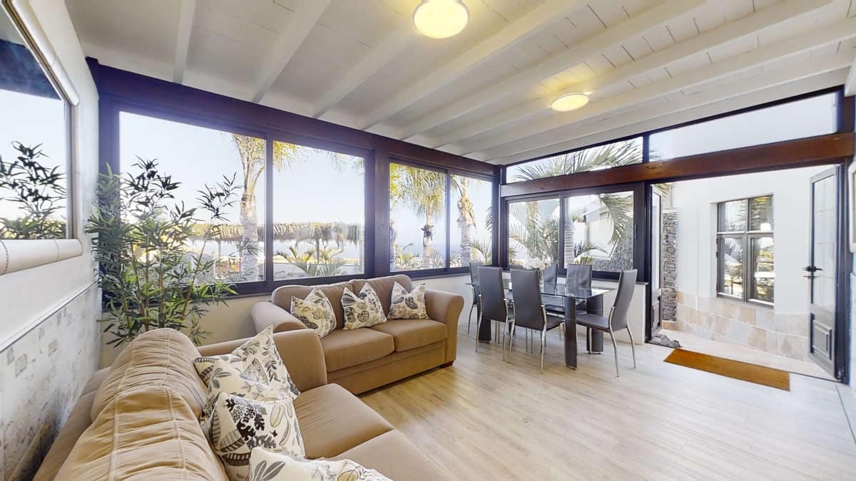 12 bedroom Villa for sale in Macher with pool - € 1,800,000 (Ref: 9554424)