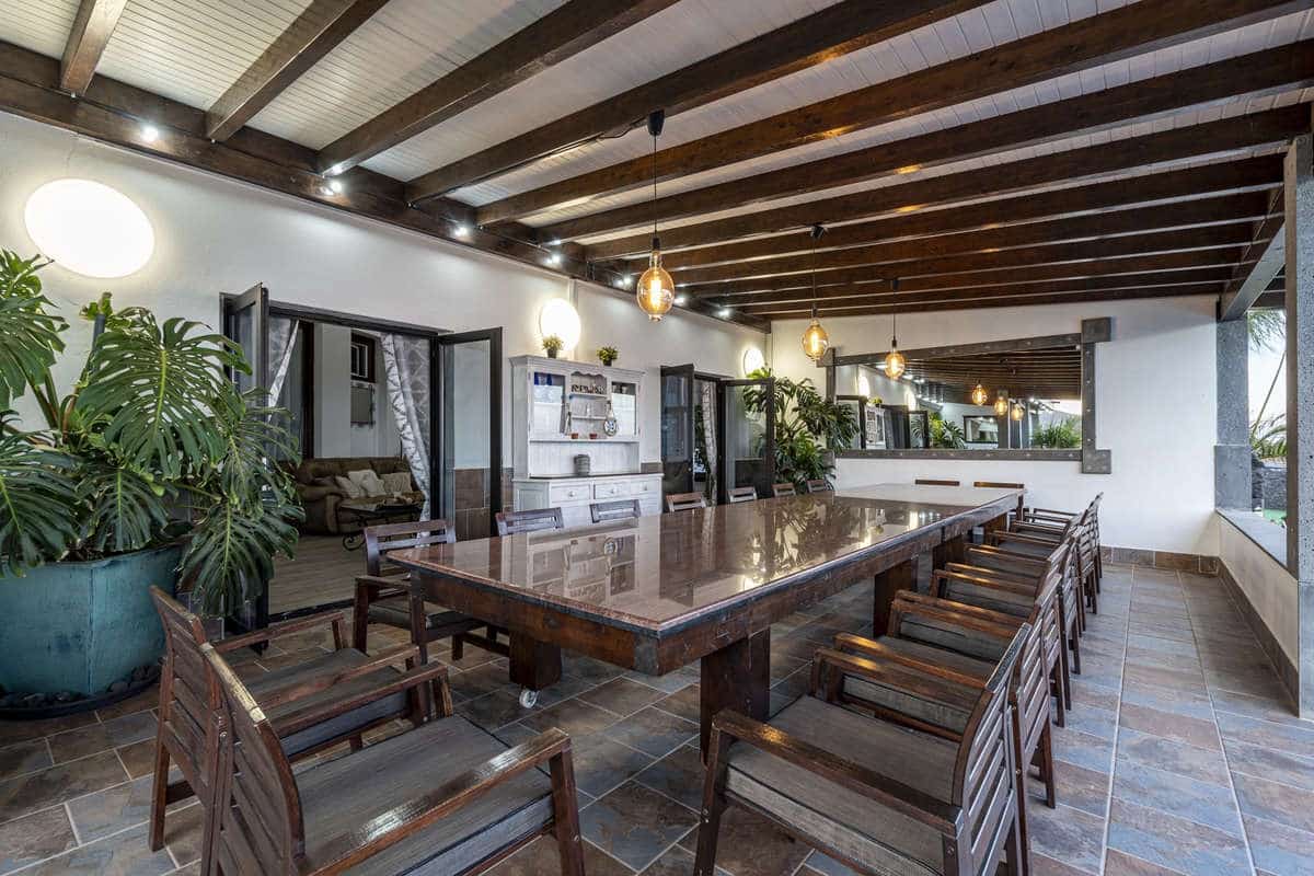 12 bedroom Villa for sale in Macher with pool - € 1,800,000 (Ref: 9554424)