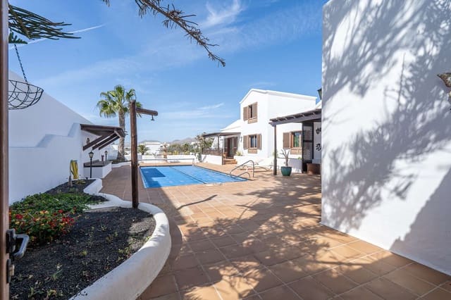 4 Zimmer Finca/Landgut zu verkaufen in Playa del Cable, Arrecife mit Pool Garage - 1.100.000 € (Ref: 9629511)