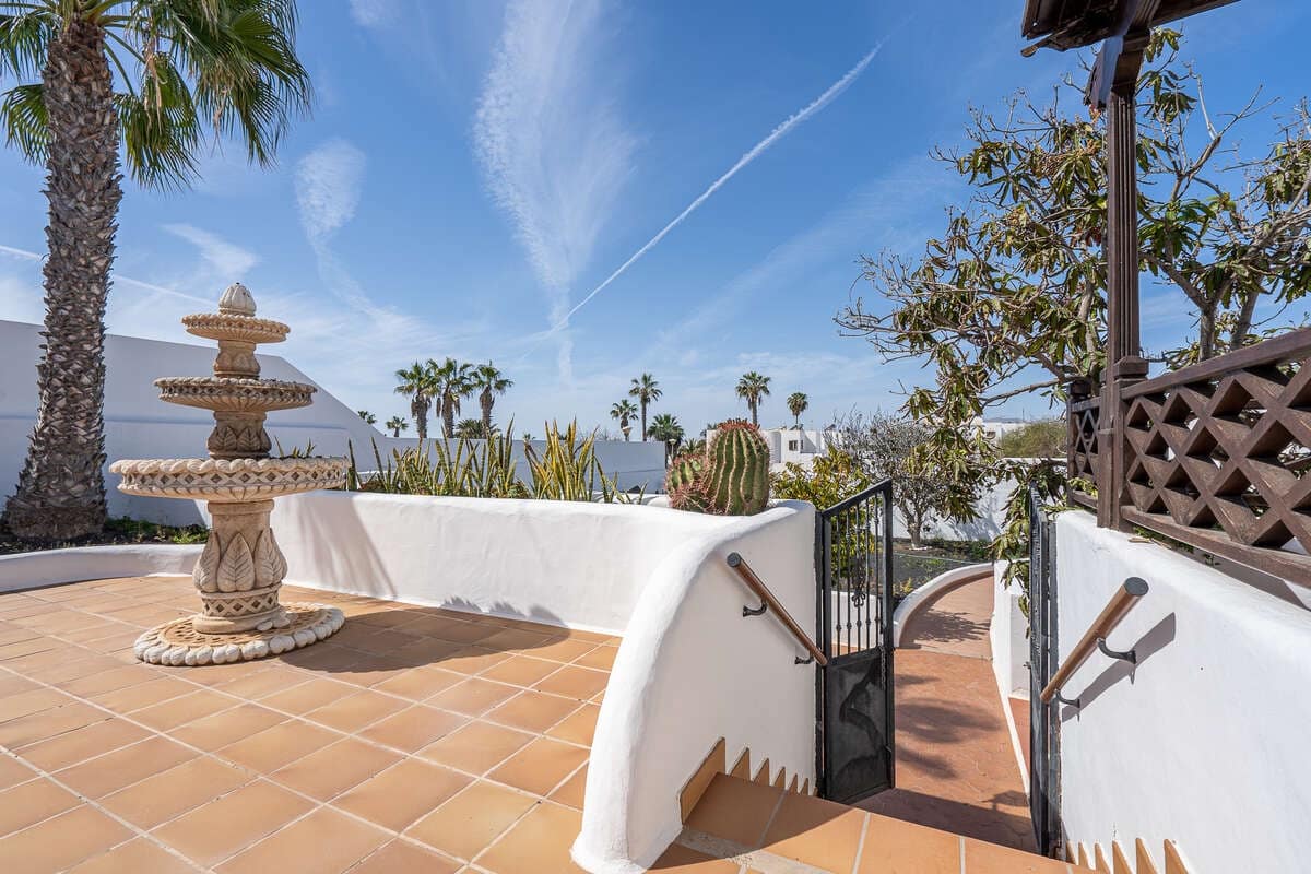 7 soverom Finca/Herregård til salgs i Playa del Cable med svømmebasseng garasje - € 1 100 000 (Ref: 9629511)