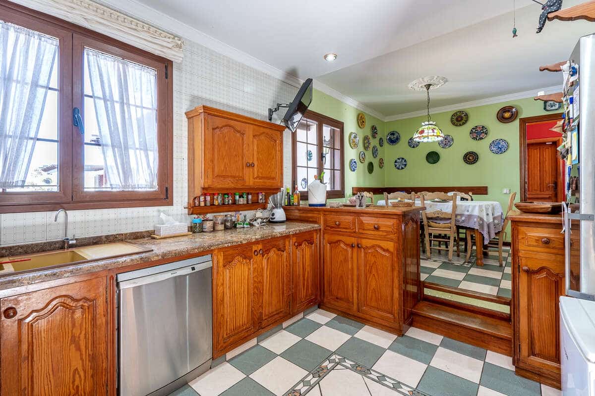 7 soverom Finca/Herregård til salgs i Playa del Cable med svømmebasseng garasje - € 1 100 000 (Ref: 9629511)