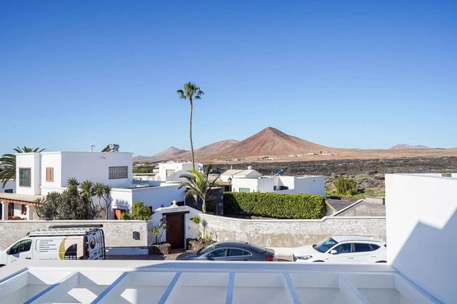 4 slaapkamer Villa te koop in Tahiche, Teguise met zwembad garage - € 730.000 (Ref: 9665732)