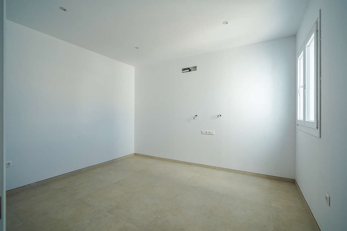 4 sovrum Villa till salu i Tahiche med pool garage - 730 000 € (Ref: 9665732)