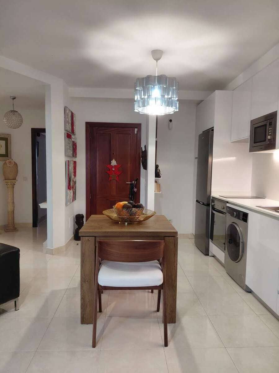 2 soveværelse Lejlighed til salg i Arrecife - € 232.500 (Ref: 9700367)