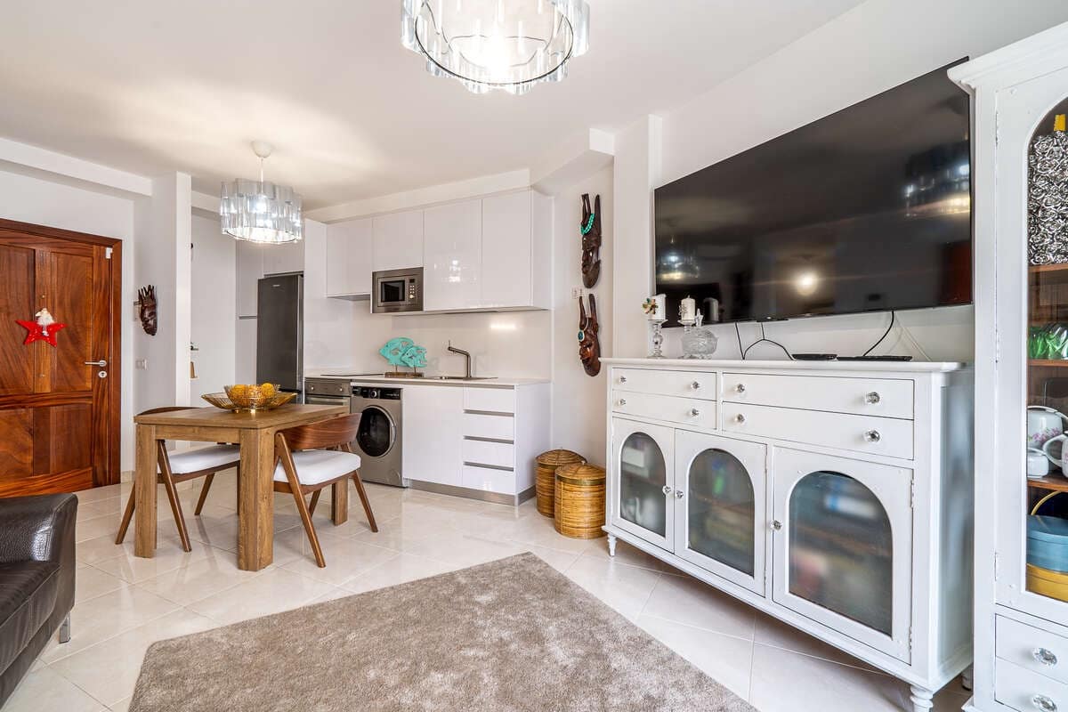 2 soveværelse Lejlighed til salg i Arrecife - € 232.500 (Ref: 9700367)