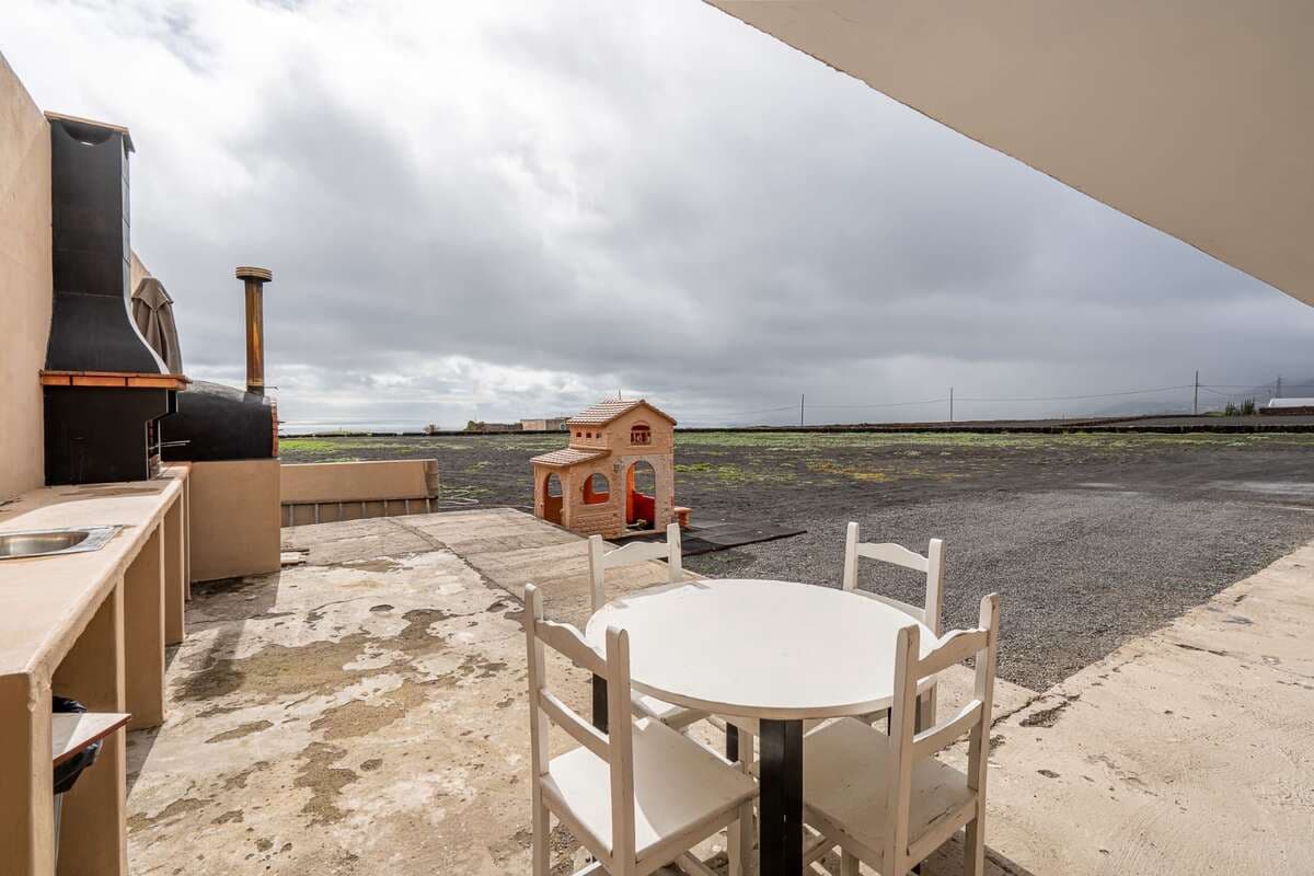 6 Zimmer Villa zu verkaufen in Tias mit Pool Garage - 1.300.000 € (Ref: 9719370)