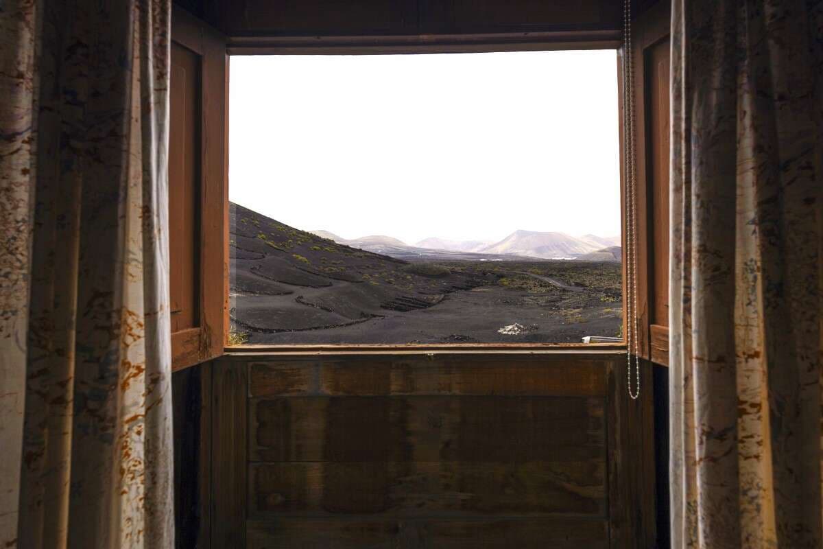 3 bedroom Villa for sale in Yaiza - € 1,500,000 (Ref: 9719371)