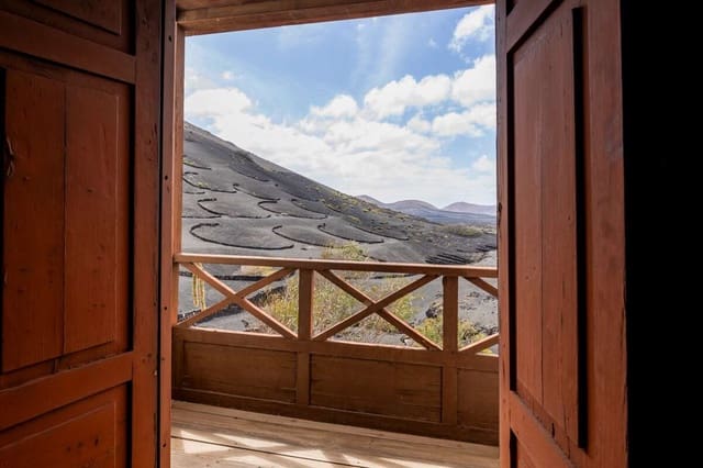 3 quarto Moradia para venda em Yaiza - 1 500 000 € (Ref: 9719371)