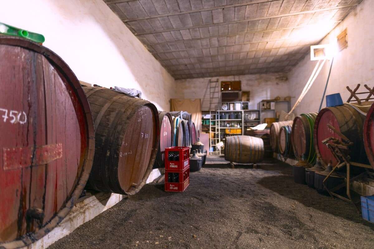 3 bedroom Villa for sale in Yaiza - € 1,500,000 (Ref: 9719371)