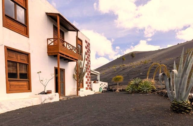 3 Zimmer Villa zu verkaufen in Yaiza - 1.500.000 € (Ref: 9719371)