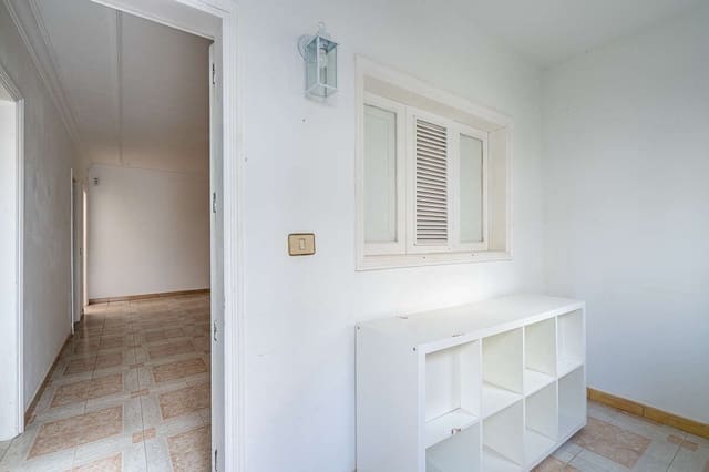 4 soveværelse Finca/Landehus til salg i Arrecife med garage - € 290.000 (Ref: 9747512)