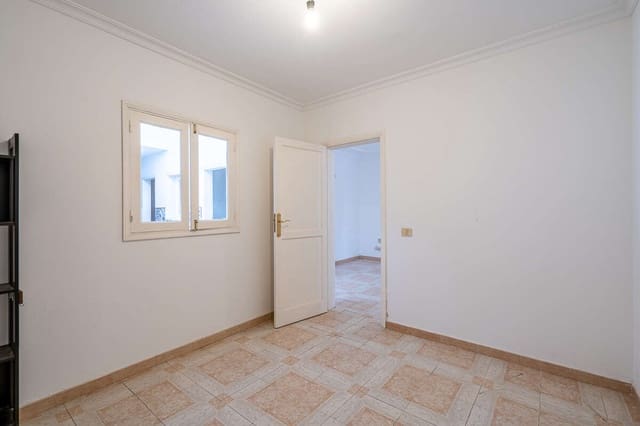 4 soveværelse Finca/Landehus til salg i Arrecife med garage - € 290.000 (Ref: 9747512)