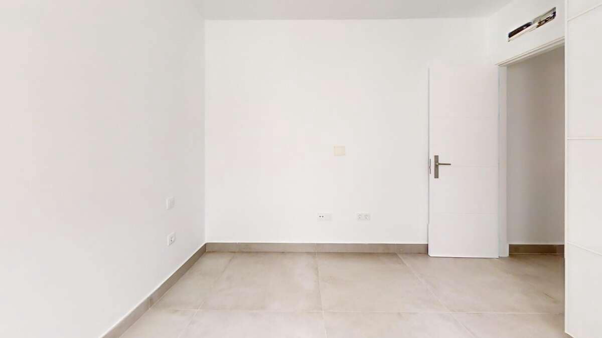 5 chambre Villa/Maison à vendre à Playa Blanca avec piscine garage - 540 000 € (Ref: 9793861)