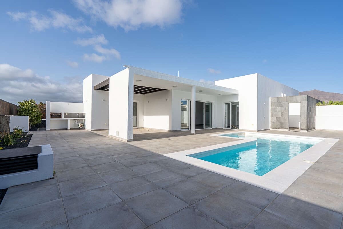 5 chambre Villa/Maison à vendre à Playa Blanca avec piscine garage - 540 000 € (Ref: 9793861)