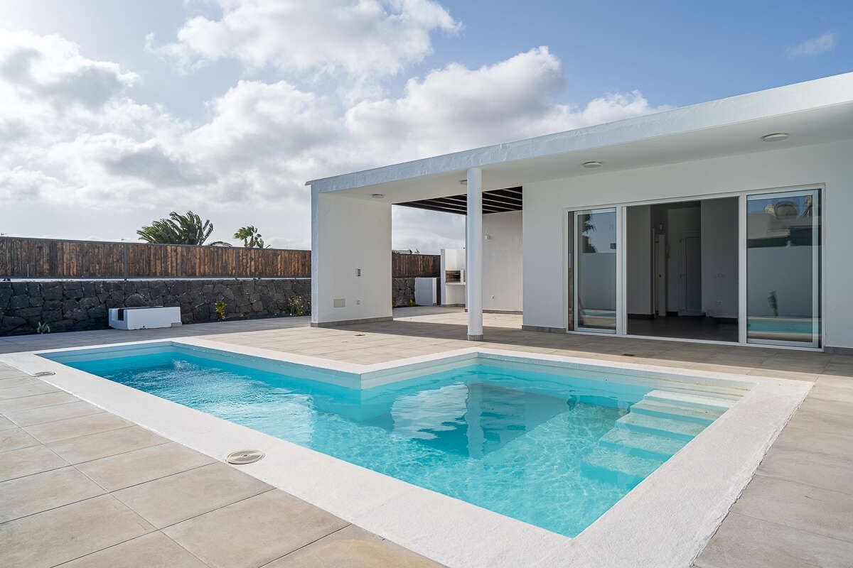 5 chambre Villa/Maison à vendre à Playa Blanca avec piscine garage - 540 000 € (Ref: 9793861)