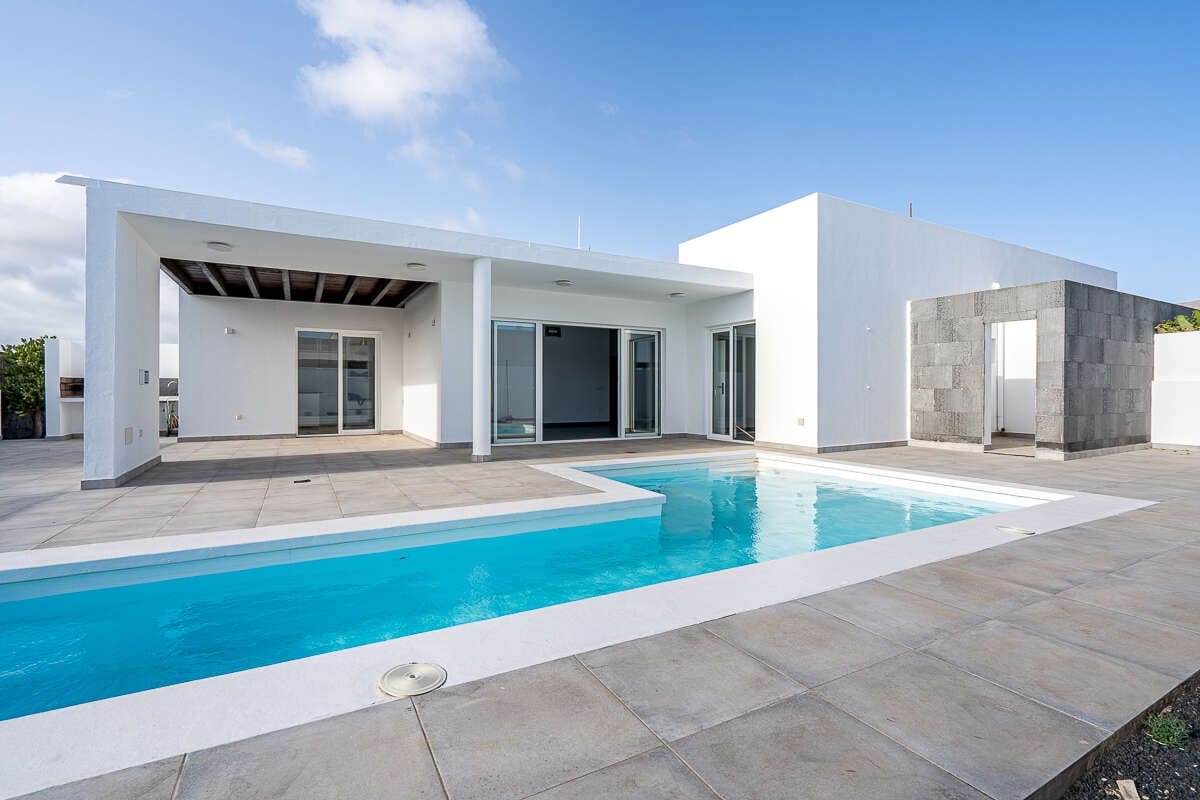 5 chambre Villa/Maison à vendre à Playa Blanca avec piscine garage - 540 000 € (Ref: 9793861)