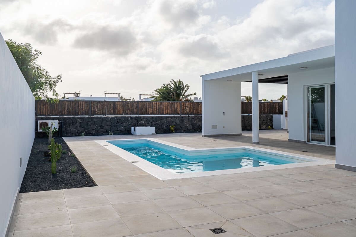 5 chambre Villa/Maison à vendre à Playa Blanca avec piscine garage - 540 000 € (Ref: 9793861)