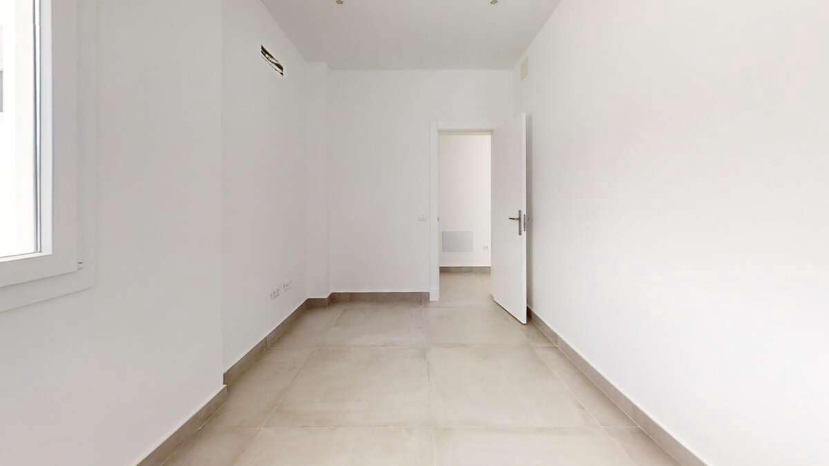 5 slaapkamer Villa te koop in Playa Blanca met zwembad garage - € 540.000 (Ref: 9793861)