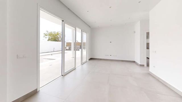 5 makuuhuone Huvila myytävänä paikassa Playa Blanca, Yaiza mukana uima-altaan 
autotalli - 540 000 € (Ref: 9793861)