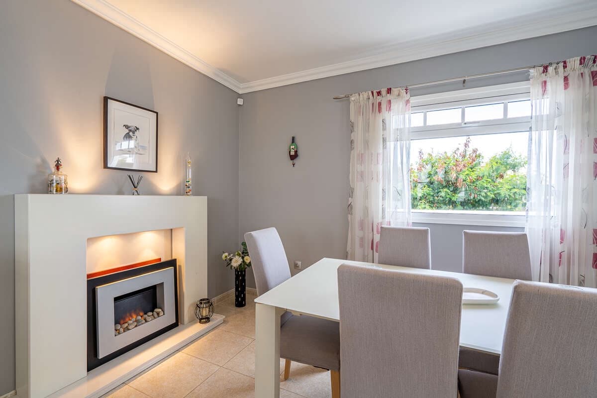 4 makuuhuone Huvila myytävänä paikassa Yaiza mukana uima-altaan 
autotalli - 550 000 € (Ref: 9793862)