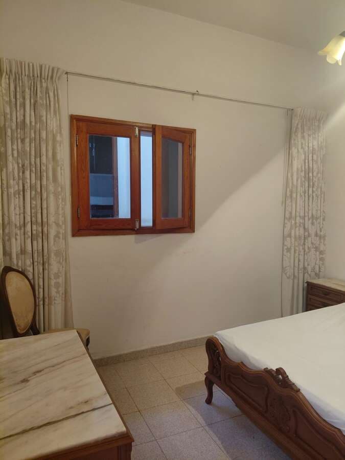 4 slaapkamer Finca/Landhuis te koop in Arrecife met garage - € 300.000 (Ref: 9798532)